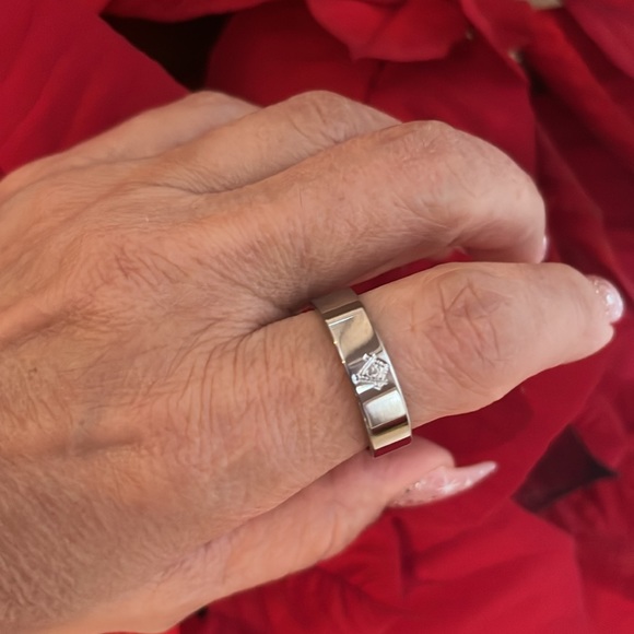 6mm Titanium Wedding Band Masonic Ring Square and Compass Symbol Flat - Picture 4 of 9